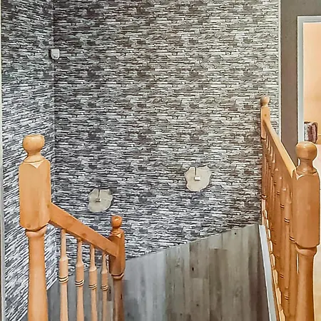 3 Bedroom Awesome In