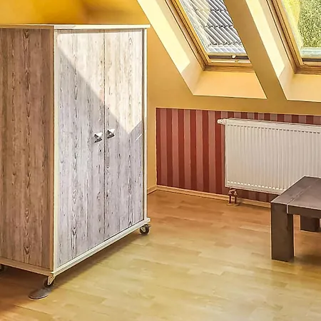 Hébergement de vacances 3 Bedroom Awesome In