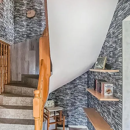 3 Bedroom Awesome In Hébergement de vacances