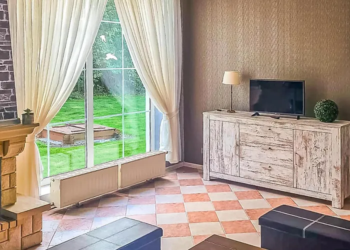 3 Bedroom Awesome In *