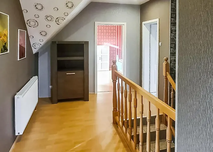 3 Bedroom Awesome In Сasa de vacaciones