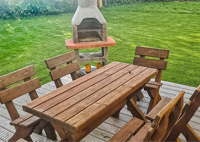 3 Bedroom Awesome In Сasa de vacaciones Postomino